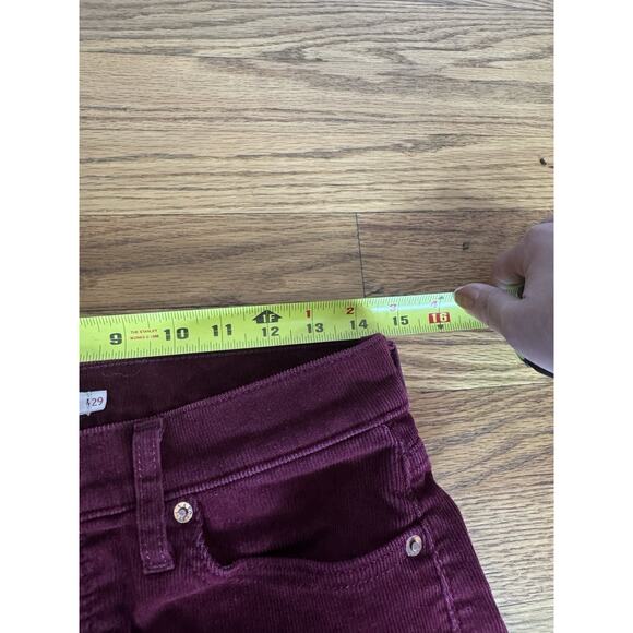Levis Wedgie Jeans Size 29 Burgundy Corduroy Button Fly High Rise Ankle Cropped - Picture 6 of 8
